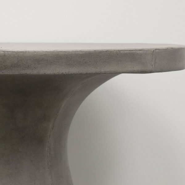 11560 Corfu Concrete Pedestal Table Grey Closeup